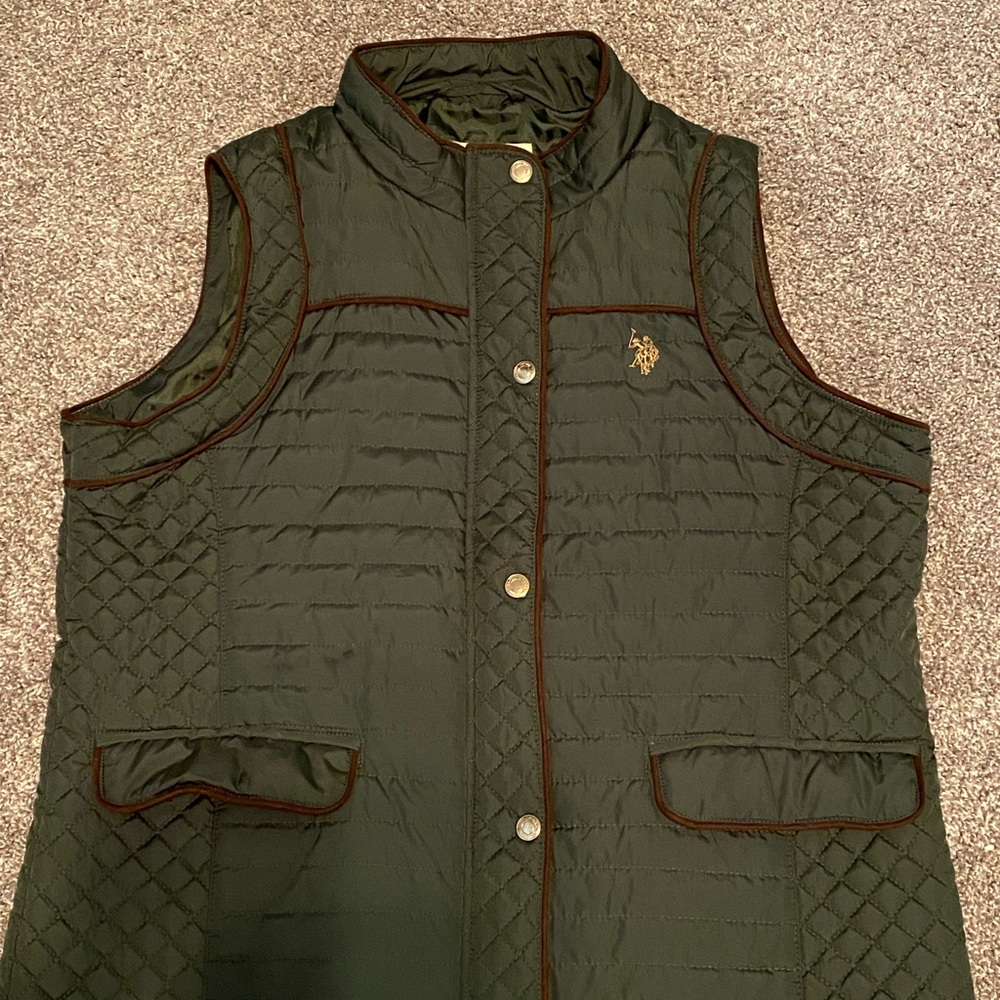 US Polo Assn Green Quilted Jacket Vest Size Large